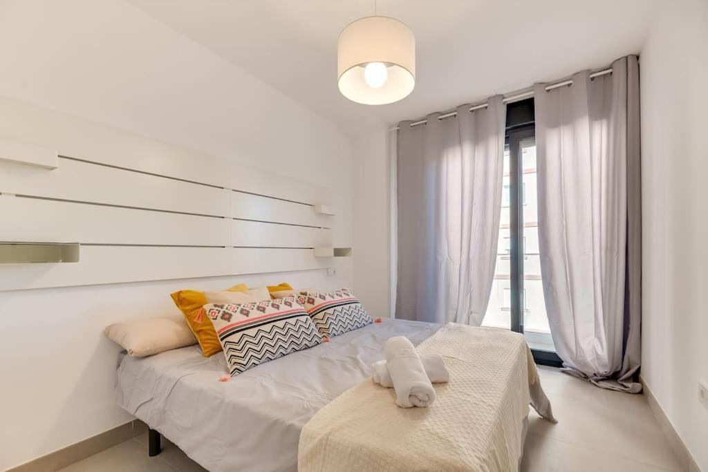 Апартаменты Lxr Lombok 2Hab Junto Al Mar Фуэнхирола Экстерьер фото